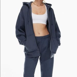 tna cozy fleece boyfriend zip up hoodie